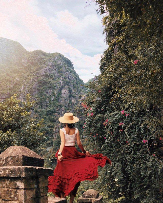 Vì sao dàn người đẹp, hot girl Việt đua nhau check-in amp;#34;đệ nhất sống ảoamp;#34; ở Ninh Bình - 10