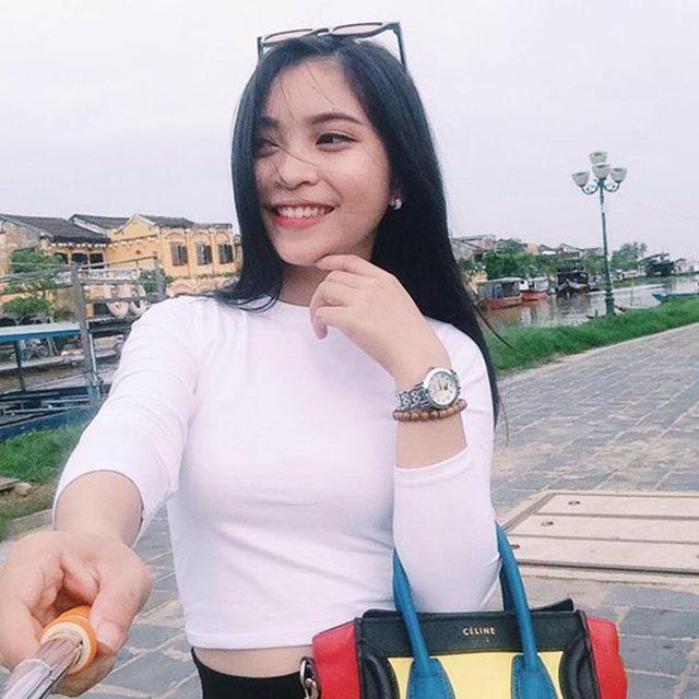 Đọ giá hàng hiệu amp;#34;chất như núiamp;#34; của 2 cô bạn gái Quang hải, Duy Mạnh xem ai hơn ai? - 6