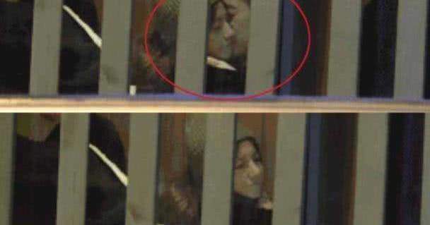 Xuất hiện trên bản tin thời sự sau bê bối, dòng trạng thái của Triệu Vy gây chú ý - 3