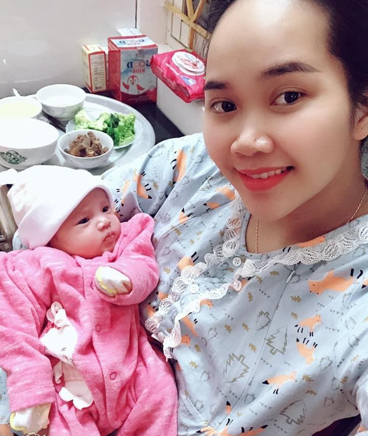 Vác bụng bầu đôi vượt mặt đi đẻ, mẹ 9x vẫn kịp trang điểm, tạo dáng cực amp;#34;xì-tinamp;#34; - 1