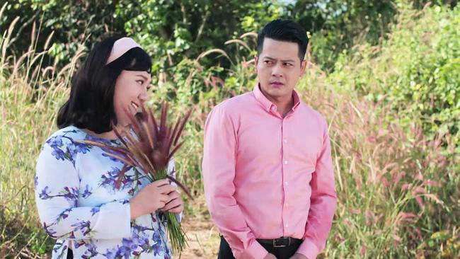 Bi hài amp;#34;về làngamp;#34; cùng Cô Thắm: Công Gạo Nếp Gạo Tẻ khóc nức nở vì bị... gái tán - 1