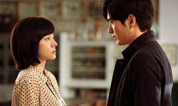 Cứ giận bạn gái, tôi lại tìm đến “chị” – người đàn bà khiến tôi mê mẩn “chuyện chăn gối” - 1