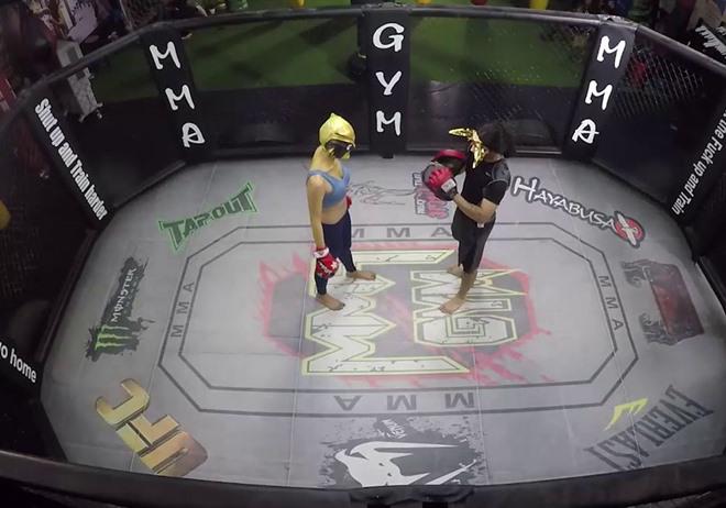 Top 10 Hoa hậu sốc khi đi hẹn hò, bị coi như amp;#34;Thằng đàn ôngamp;#34; - 4