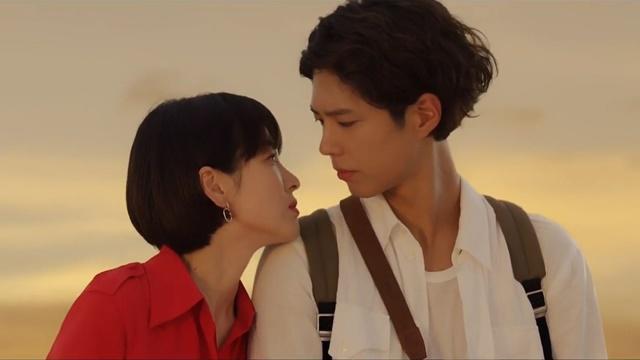 Để Song Joong Ki ở nhà một mình, Song Hye Kyo mặt mộc đi gặp người tình kém 12 tuổi - 7