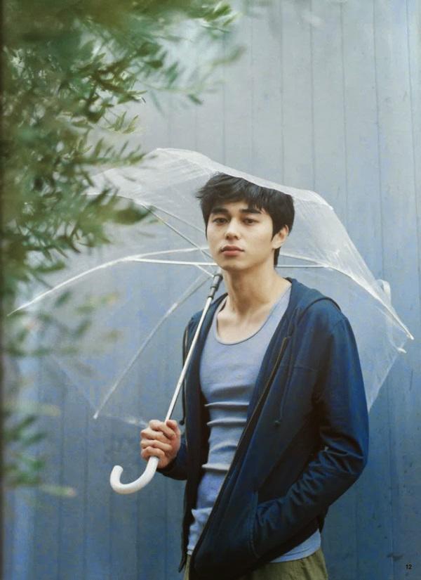 Sau chàng tuyển thủ Nhật Bản, dân mạng lại phát cuồng người đàn ông 3 con đến từ nước này - 5