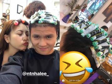 Hậu Asian Cup 2019, Quang Hải được bạn gái hộ tống đi uốn tóc đón Tết