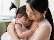 Eva tám - Chẳng thể ru con ngủ khi giúp việc về quê, xem lại camera tôi không cầm được nước mắt