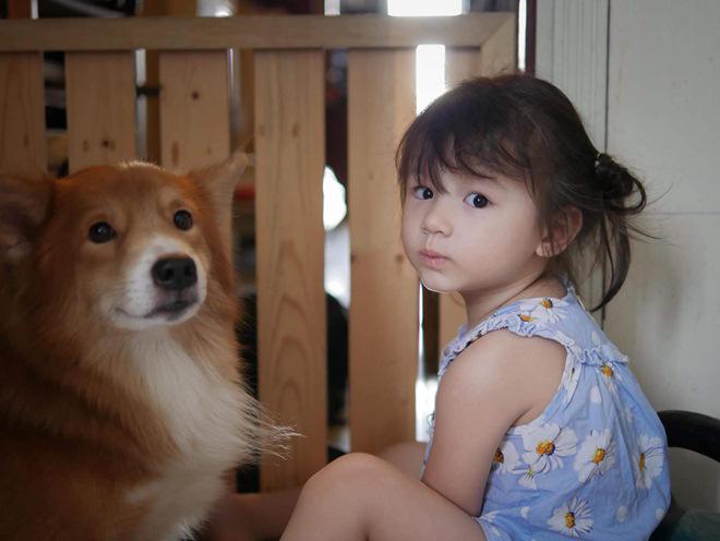 Mới ngày nào bé xíu, giờ amp;#34;công chúaamp;#34; của Phương Vy và chồng Tây đã lớn xinh thế này! - 6