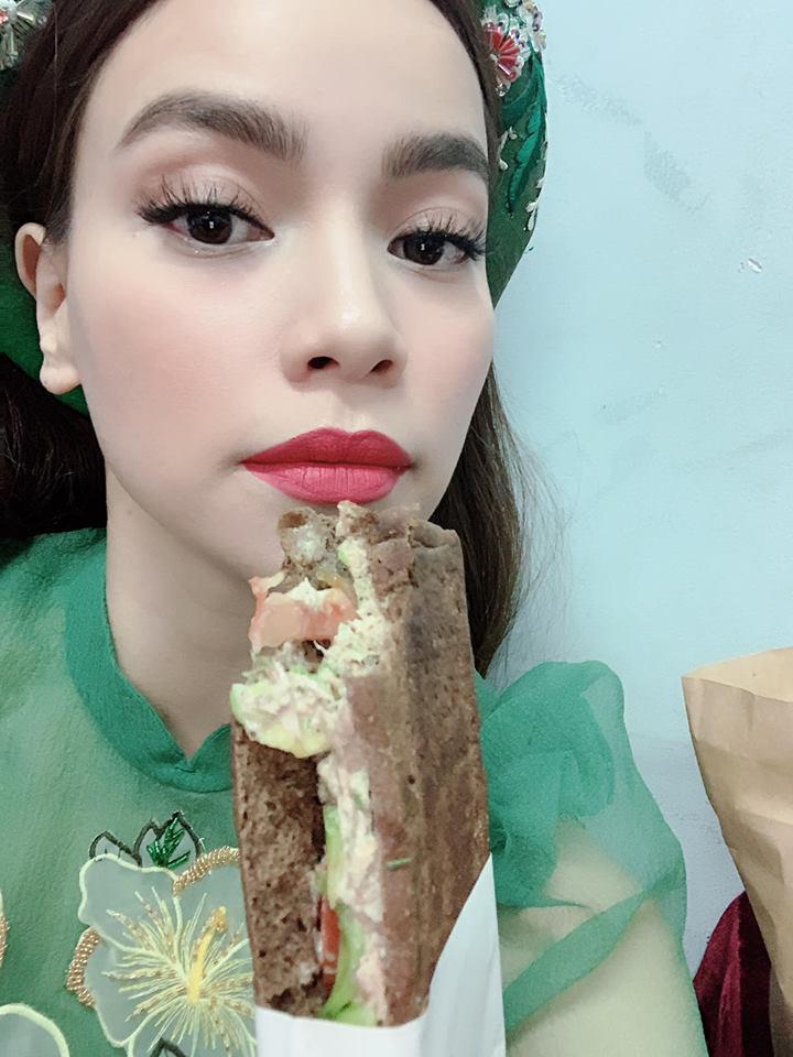 Đôi mắt là cửa sổ tâm hồn, nhưng amp;#34;cánh cửaamp;#34; của Hồ Ngọc Hà có... mở rộng quá không? - 5