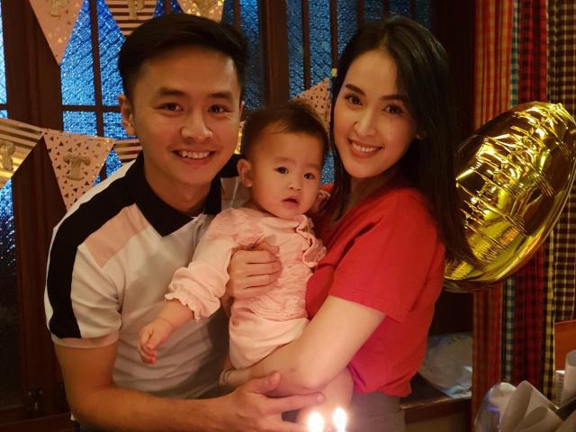 Con gái Tú Vi không ngủ vì nhớ bố, bằng cách này cô bé đã ngủ ngon sau 5 phút