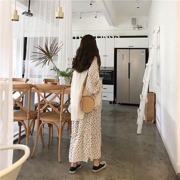 Đen lo xui, đỏ sợ chóe, những ngày đầu năm cứ diện màu này là đảm bảo xinh hết nấc - 13