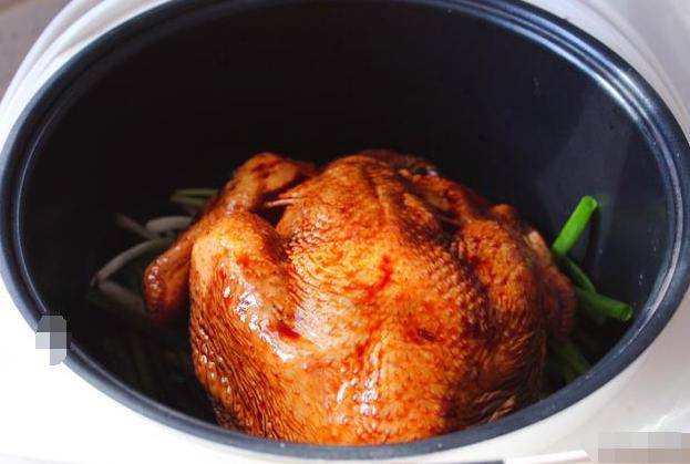 Không cần nước hay dầu ăn, cho thịt gà vào nồi cơm điện được ngay món nướng ngon thế này - 2