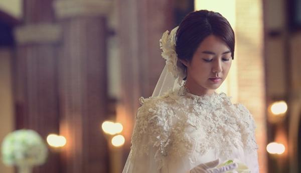Cưới chồng giàu có nhưng tôi khóc hết nước mắt và quỳ gối xin ly hôn - Ảnh 1. Cưới chồng giàu có nhưng tôi khóc hết nước mắt và quỳ gối xin ly hôn - Ảnh 1.