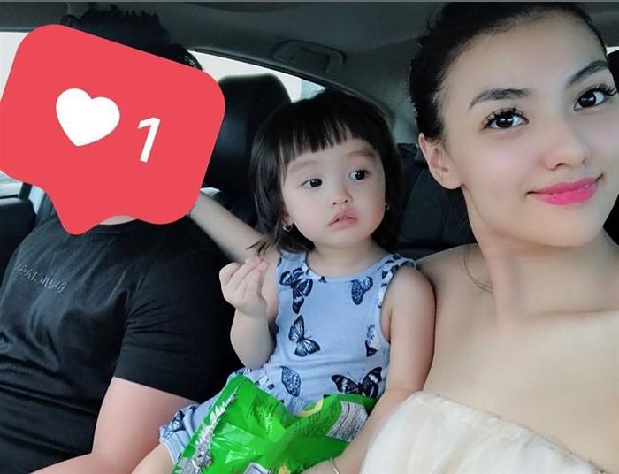 Khoe được tặng nhẫn kim cương đắt giá, Hồng Quế đã quay lại với bố của con gái? - 4