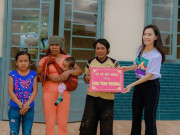 Sao Việt - Trần Mỹ Ngọc hạnh phúc vì xây xong nhà tình thương cho hộ nghèo đón Tết