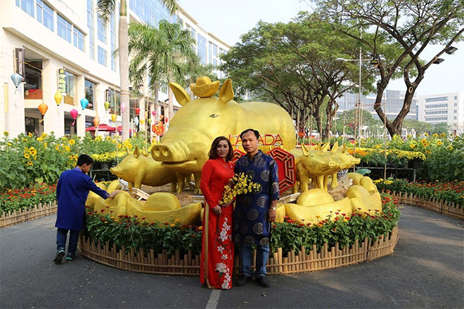 Người người nô nức check-in ‘đón Tết sớm’ ở Hội hoa xuân Phú Mỹ Hưng 2019 - 3