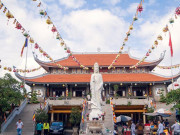 Xem ăn chơi - Những ngôi chùa linh thiêng ở Sài Gòn thích hợp thăm viếng đầu năm