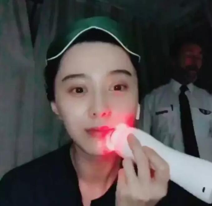 Bí mật đằng sau lớp mặt nạ dưỡng da của Hồ Ngọc Hà, Hoàng Thùy Linh... - 3
