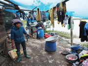 Tin tức - Bà mẹ sinh 14 con ở Hà Nội: “30 năm nay, tôi chưa có cái Tết nào vui”