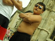 Giải trí - Bi Béo - Con trai Xuân Bắc cởi trần trùng trục giữa trời Tây