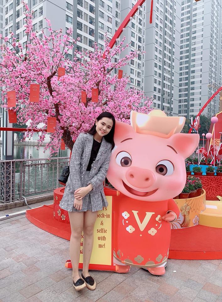 Đăng ảnh đi chùa cùng trang phục lịch sự, bạn gái Duy Mạnh vô cớ bị xúc phạm nhan sắc - 8