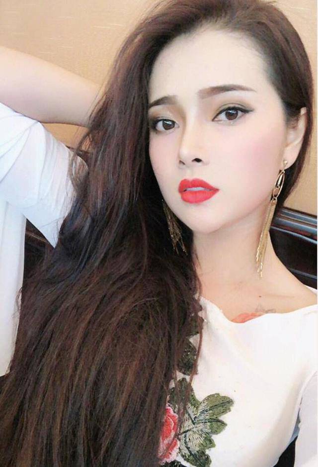 Đọ nhan sắc tuyệt đẹp 4 nàng con nuôi của Hoài Linh và dàn nghệ sĩ đình đám Vbiz - 13
