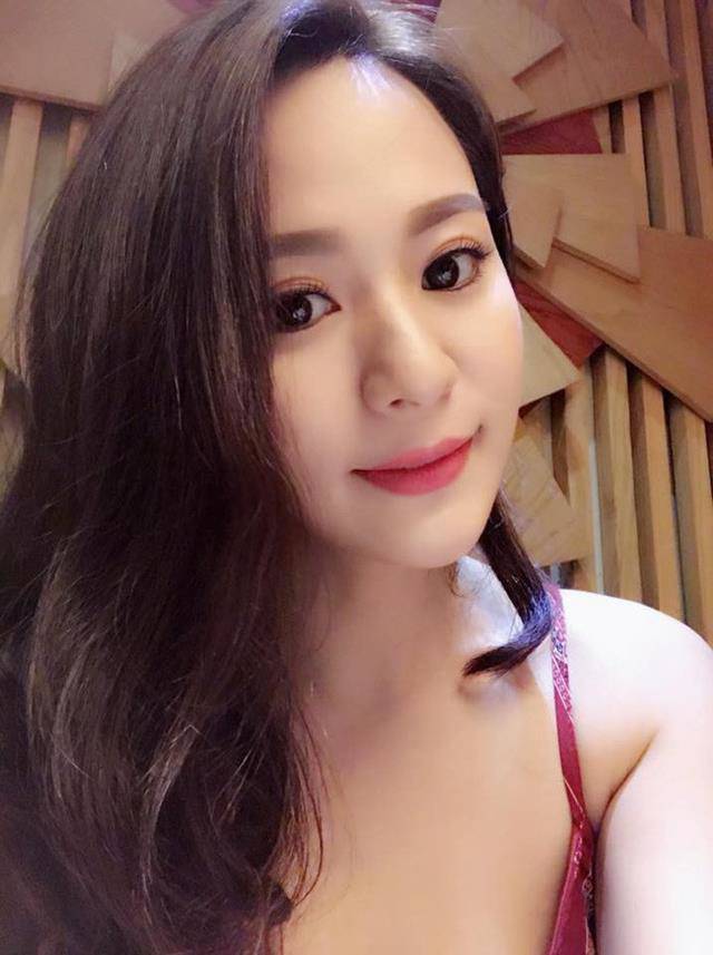Đọ nhan sắc tuyệt đẹp 4 nàng con nuôi của Hoài Linh và dàn nghệ sĩ đình đám Vbiz - 3