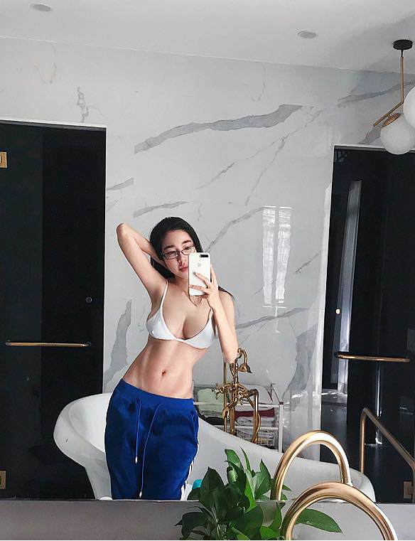 Sau tết ai cũng béo và đầy mỡ thừa, nhưng với Elly Trần thì không! - 4