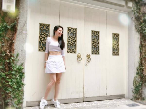 Khoe dáng cao tay như Hiền Thục, tự nhận “lép bền vững”, dân tình lại thốt lời khen “ngon” - 3