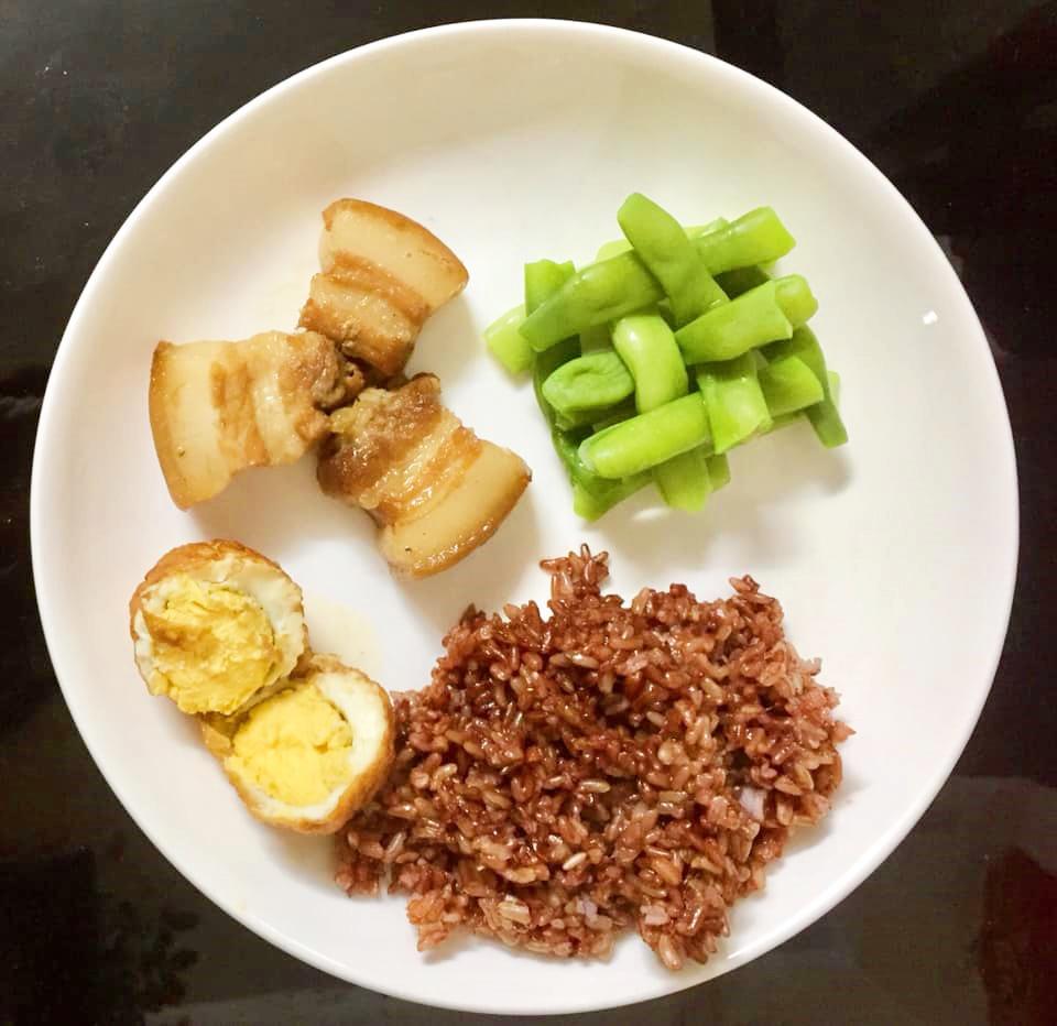 cham bo tieu duong, con gai nau an dung che do, sau 1 thang chi so tut phang phang - 2
