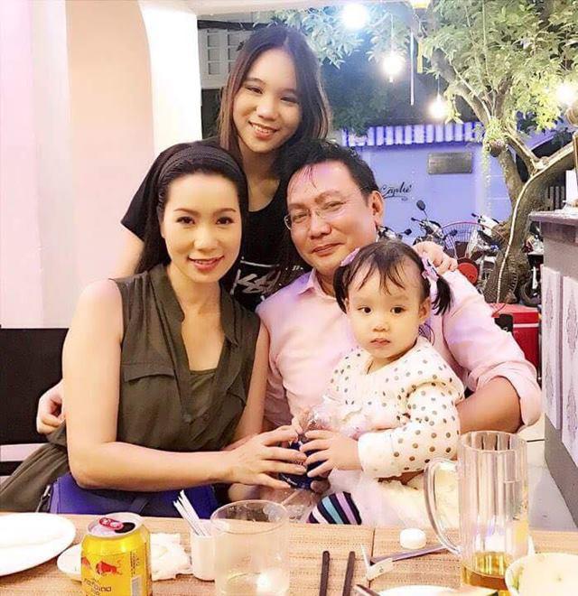 Dậy thì thành công, con của NSƯT Trịnh Kim Chi và 3 bé gái này gây choáng vì... quá đẹp - 15