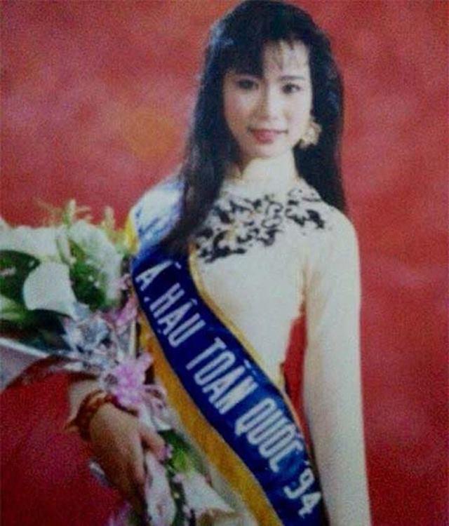 Dậy thì thành công, con của NSƯT Trịnh Kim Chi và 3 bé gái này gây choáng vì... quá đẹp - 1