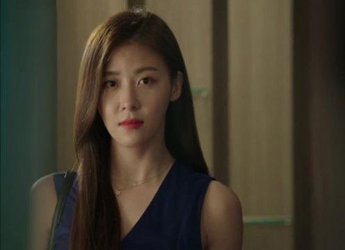 len cai ung dung theo doi chong, khong ngo bi qua mat vi manh khoe nham hiem - 1