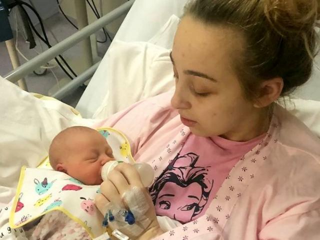 Cô gái lên giường đi ngủ vì đau đầu, 4 ngày sau tỉnh dậy thấy mình vừa sinh con