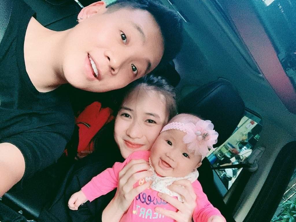 Hội bố mẹ bỉm sữa toàn hotboy hotgirl hội ngộ, dân mạng lập tức soi kĩ điểm đặc biệt - 6