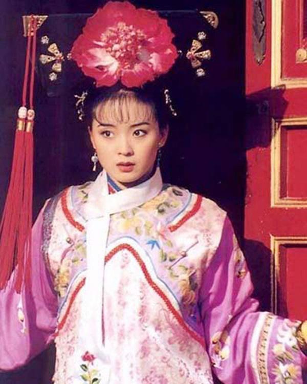 Vương Diễm: Nàng amp;#34;Tình Nhi Cách Cáchamp;#34; chịu khổ vì mải miết chạy theo một chữ tình - 4