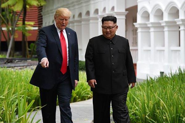 ben trong khach san tung to chuc hoi dam trump - kim tai singapore - 1