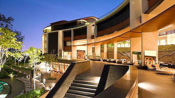 ben trong khach san tung to chuc hoi dam trump - kim tai singapore - 7