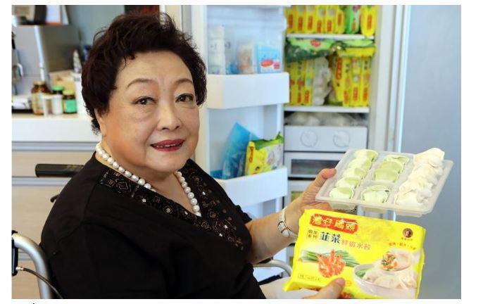 khong chiu canh chung chong trong gia dinh giau, me don than om hai con bo di va ket cuc... - 5