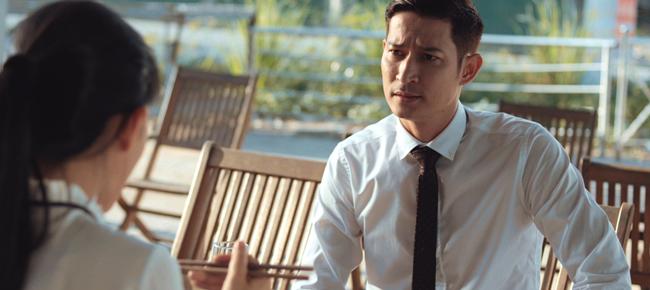 Huy Khánh đã có vợ con, bạn diễn của anh vẫn chẳng ngại ngùng khi cùng đóng cảnh nóng - 4
