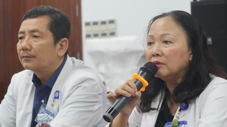 ho lien tuc tuong bi viem phe quan, 10 thang sau nguoi phu nu ngo ngang khi biet su that - 1