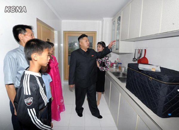 nhũng tám ảnh hiém hoi ben trong can họ chung cu ỏ trièu tien - 15