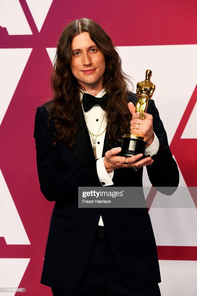 Oscar 2019: Không tin nổi mình đoạt giải, nữ diễn viên bật khóc cảm ơn... đối thủ - 6