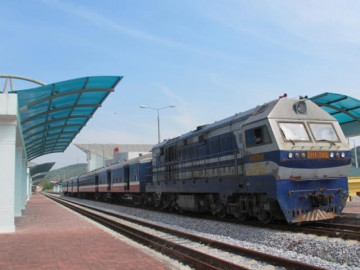 Tuyến tàu khách Hà Nội - Đồng Đăng bất ngờ... 'cháy vé' trong nhiều ngày
