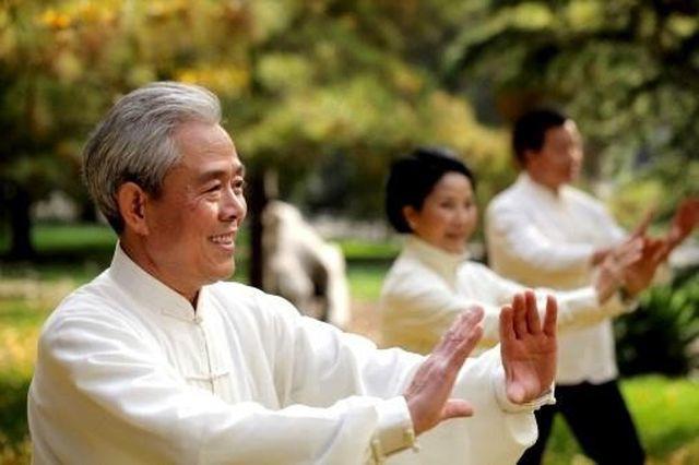 bon bac si song khoe manh du bi ung thu, chi nho vao 6 bi quyet tot ngang 