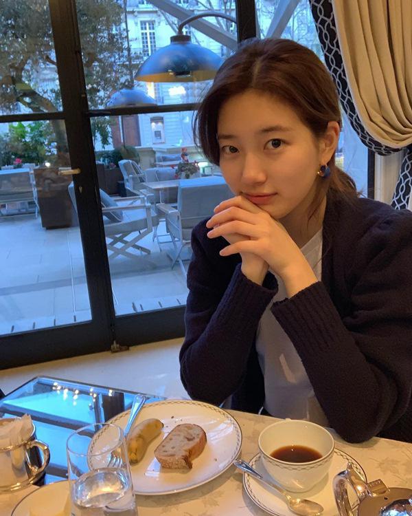 Đây đích thực là đẳng cấp của amp;#34;mối tình đầu quốc dânamp;#34; ngọt ngào nhất Kbiz - 4