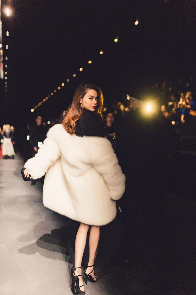 Hồ Ngọc Hà khoác áo 300 triệu cùng Lý Quí Khánh dự show ở Paris Fashion Week - 3