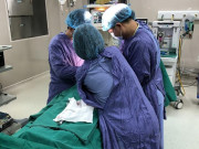 Bà bầu - Không biết mang thai, sản phụ Phú Thọ vừa nhập viện, bác sĩ đã đẩy ngay vào phòng cấp cứu