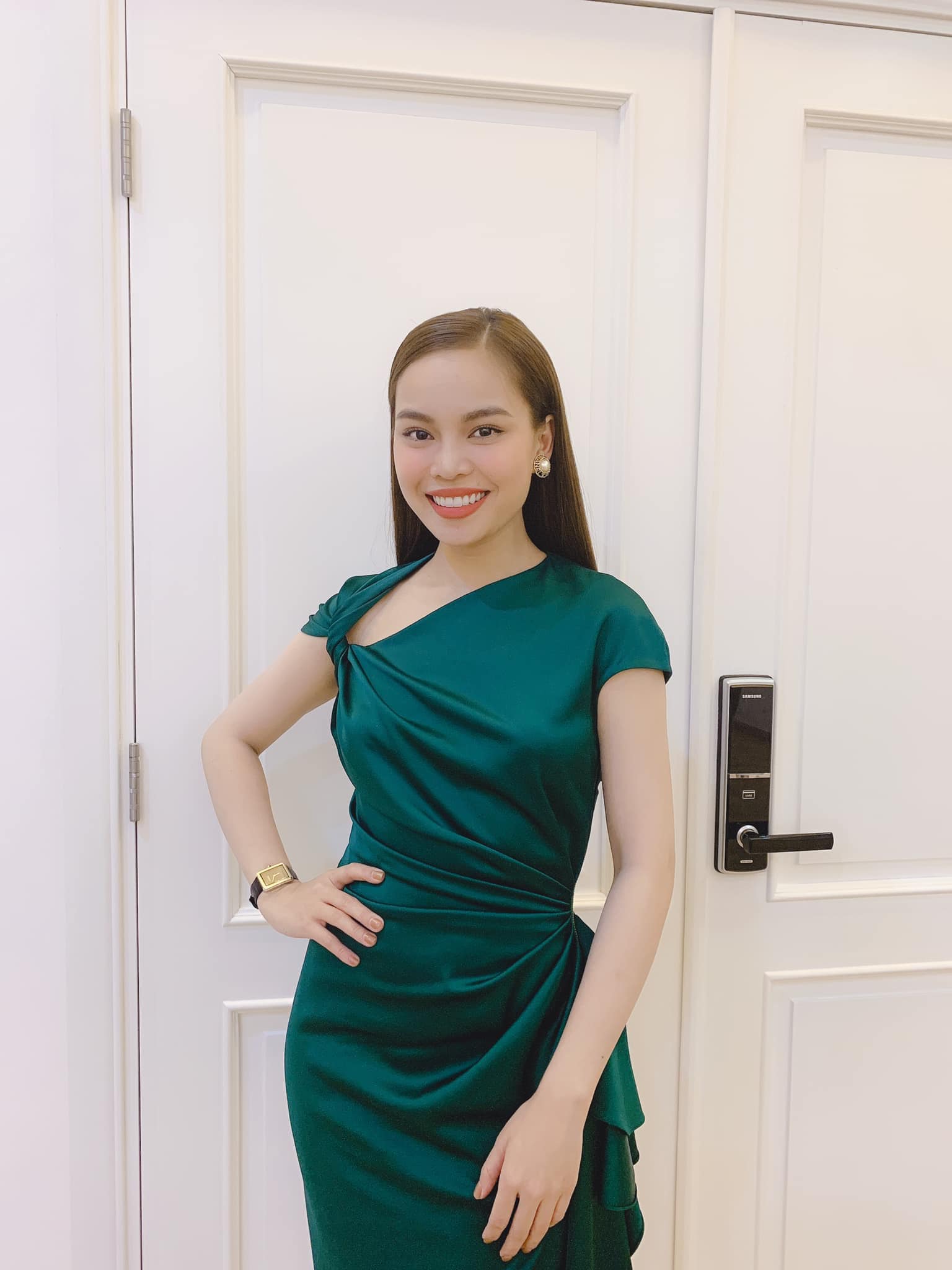 Bất ngờ với dàn giám khảo Thần tượng Bolero: Giang Hồng Ngọc tái xuất hậu bí mật sinh con - 2