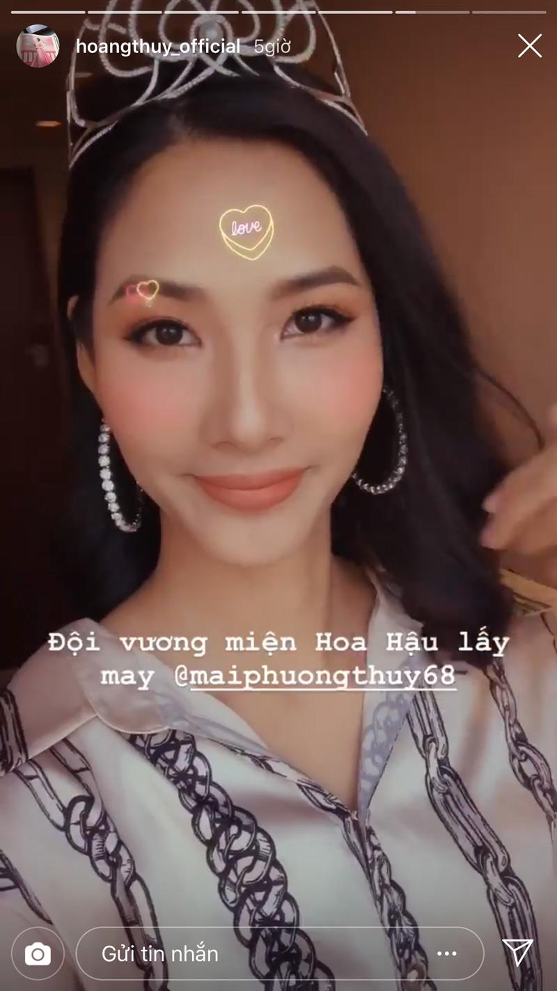 Hoàng Thuỳ đội vương miện 13 năm trước của Hoa hậu Mai Phương Thuý để lấy hên - 1